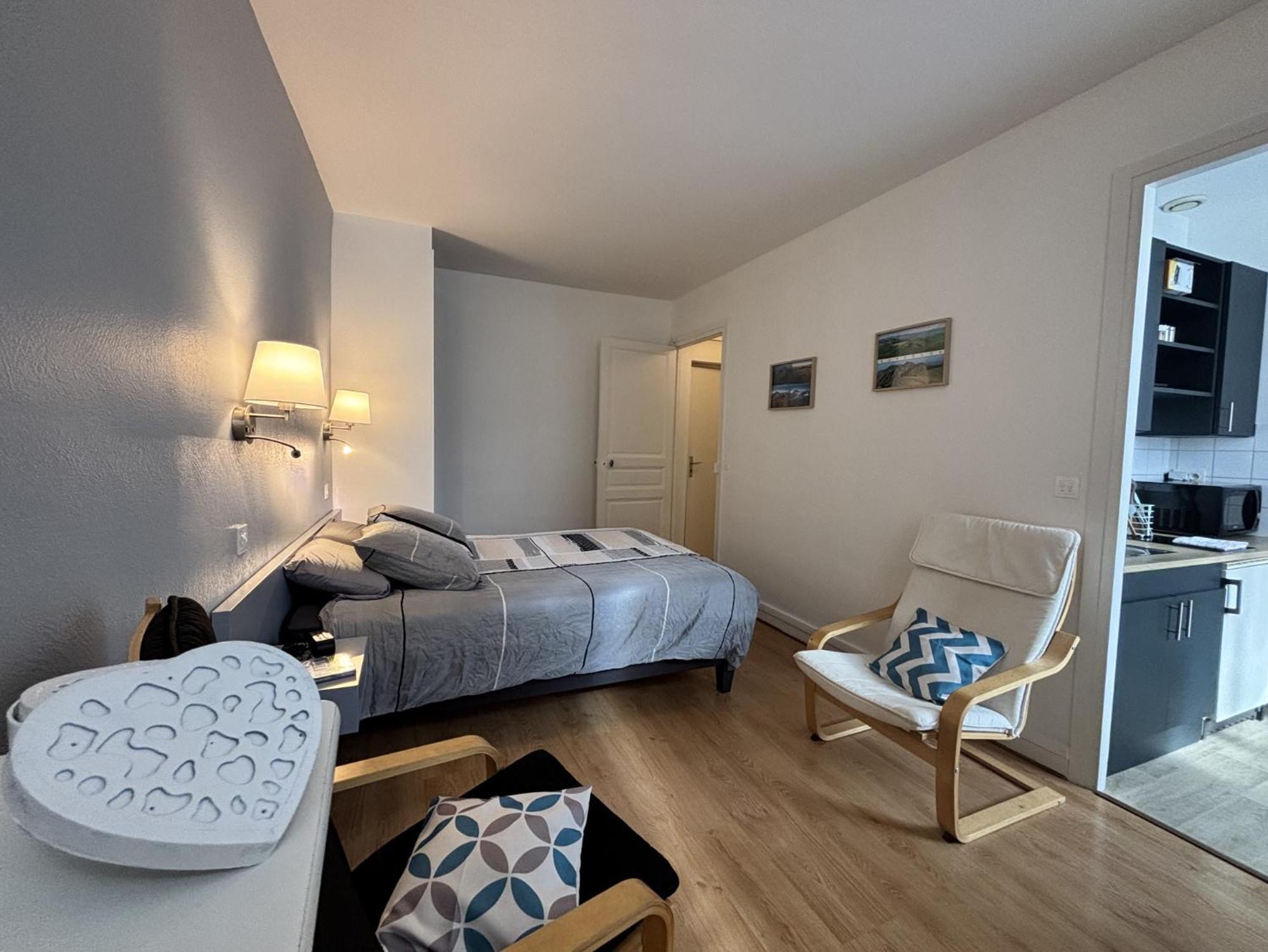 Apartment Le Sancy - - 1 Lit - 2 Pers - Clim Châtel-Guyon